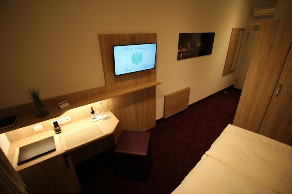 Hotel Zum Adler Bonn Exterior photo
