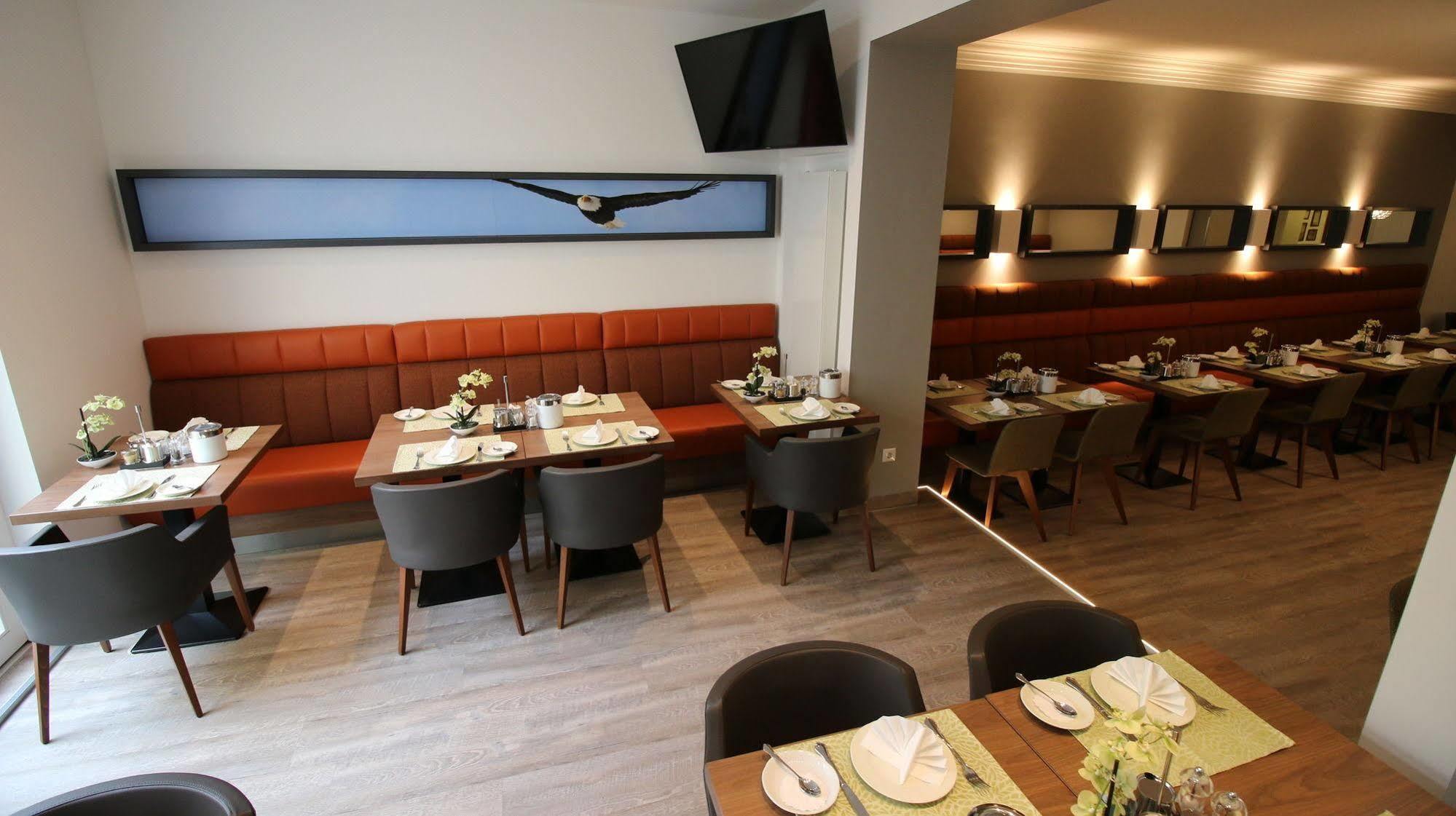 Hotel Zum Adler Bonn Exterior photo